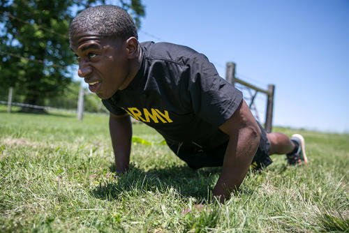 How to max out on push-ups on the Army physical fitness test